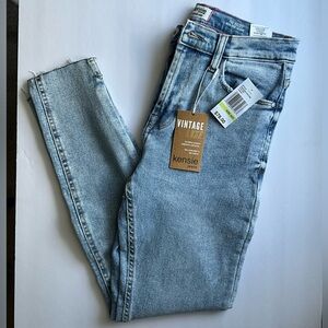 60. Kensie Light Blue Denim Jeans